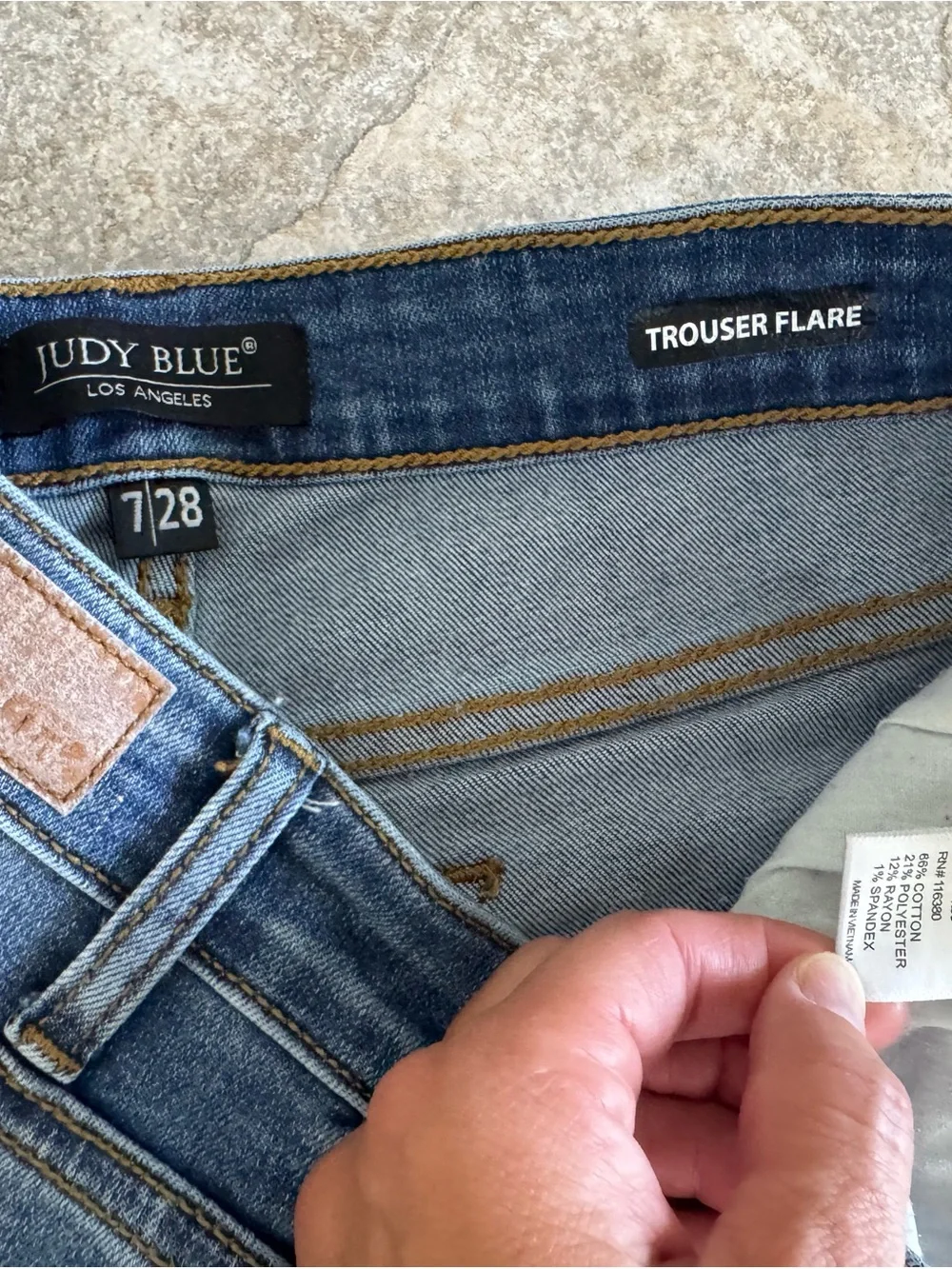 Judy Blue Womens trouser flare jeans - size 7/28